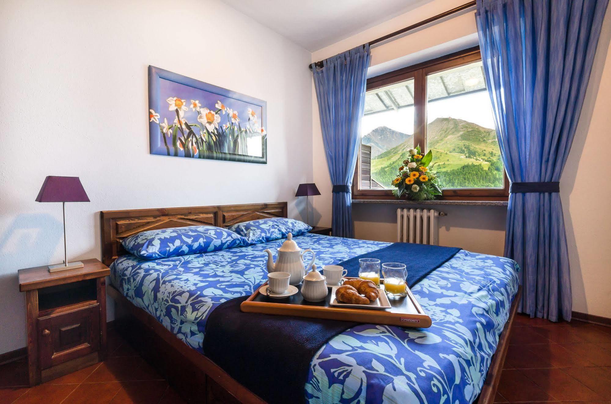 Resort Hotel Palace 2 Sestriere Bagian luar foto